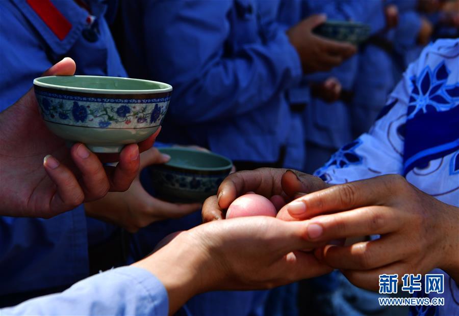 （新華全媒頭條·不忘初心、牢記使命——記者再走長征路·圖文互動）（4）風展紅旗如畫——來自長征出發(fā)地長汀、寧化的紅色信仰報告 